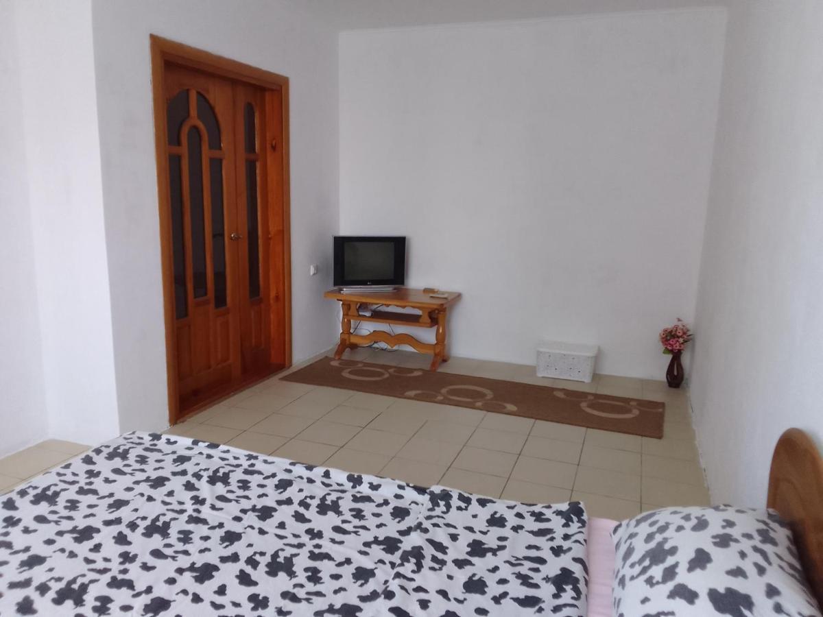 Apartment Mlynivs'Ka 29 A Rivne Exterior foto